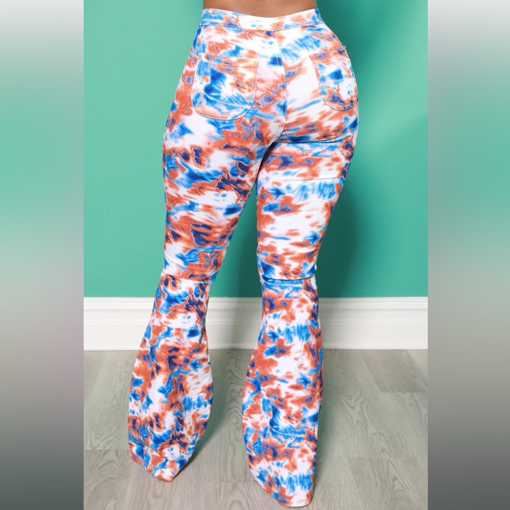 Boutique | Orange/Blue High Rise Flare Stretchy Jeans